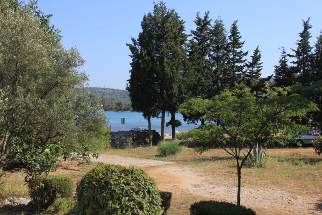 סאלי Secluded Fisherman'S Cottage Cove Magrovica - Telascica, Dugi Otok - 8142 מראה חיצוני תמונה